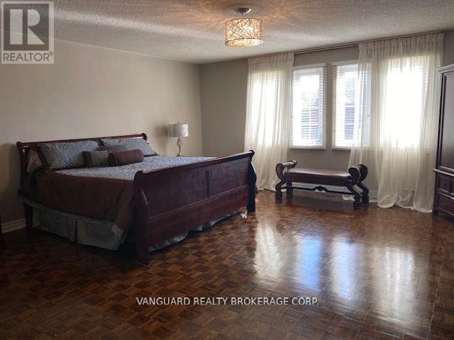 68 Mellings Drive, Vaughan, ON - Indoor Photo Showing Bedroom