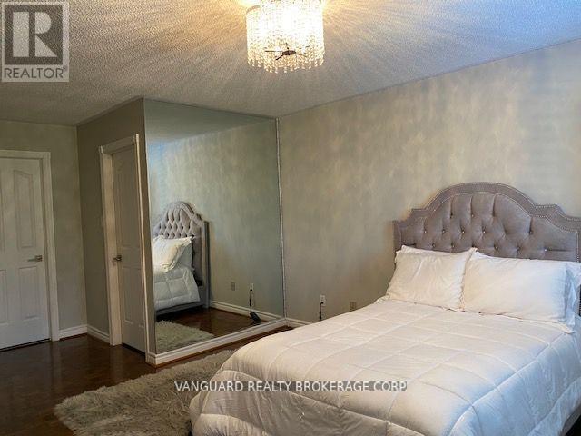 68 Mellings Drive, Vaughan, ON - Indoor Photo Showing Bedroom