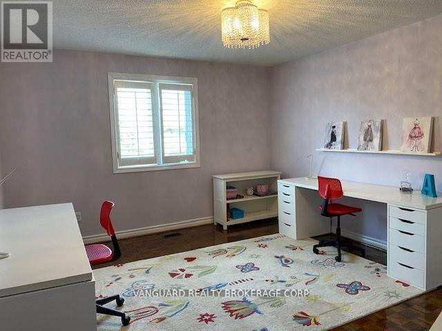 68 Mellings Drive, Vaughan, ON - Indoor Photo Showing Other Room