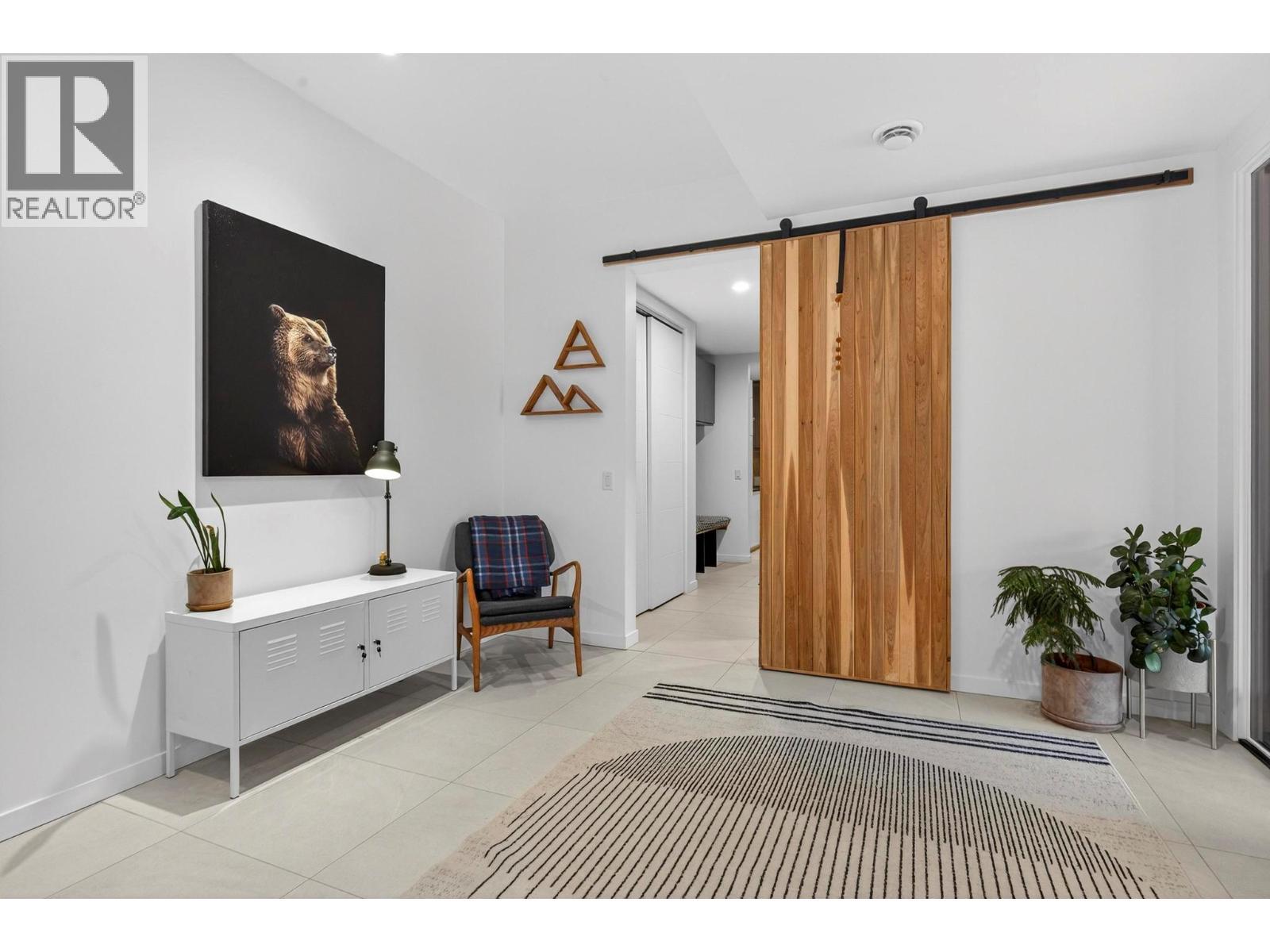 15873 Kobayashi Court, Lake Country, BC - Indoor