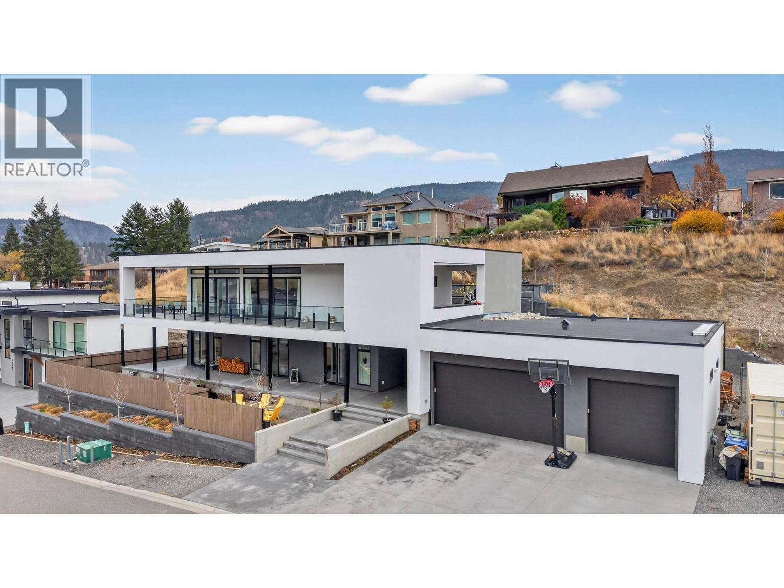 15873 Kobayashi Court, Lake Country, BC - Outdoor