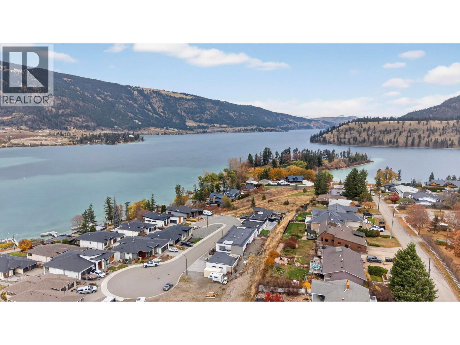15873 Kobayashi Court, Lake Country, BC - Outdoor With Body Of Water With View