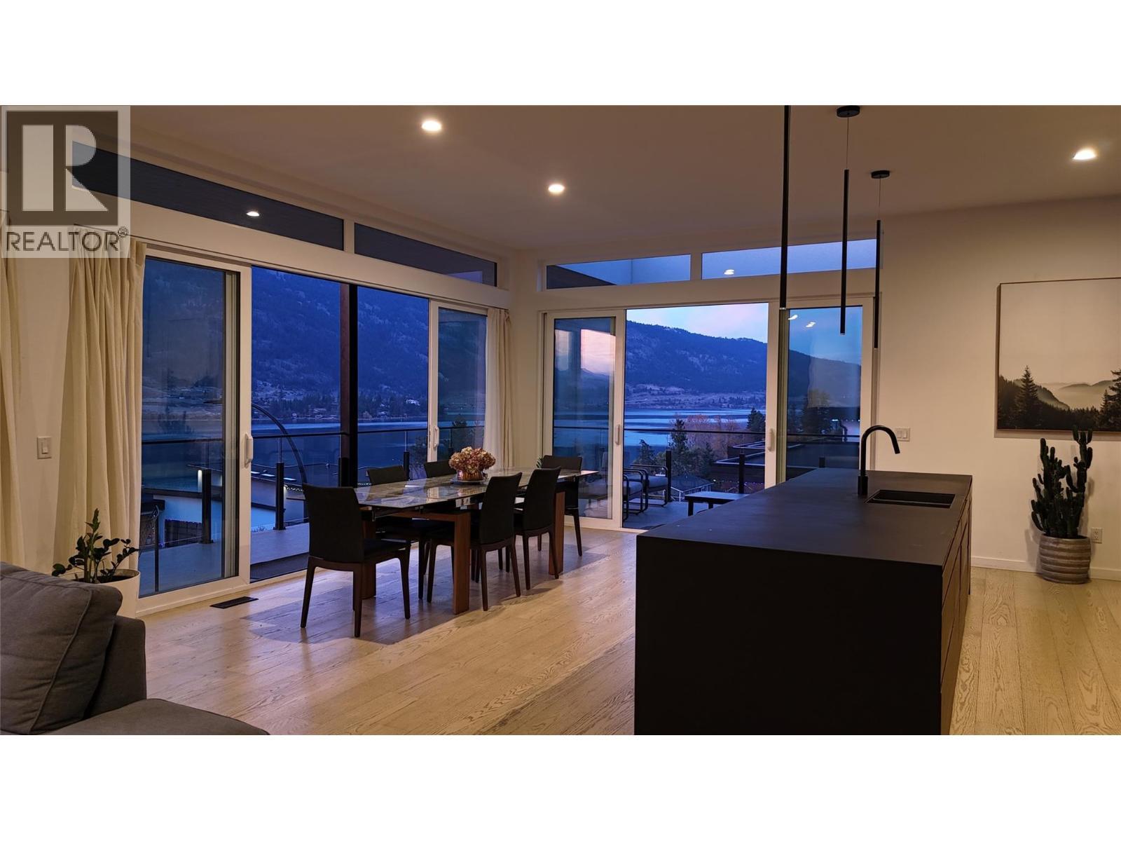 15873 Kobayashi Court, Lake Country, BC - Indoor