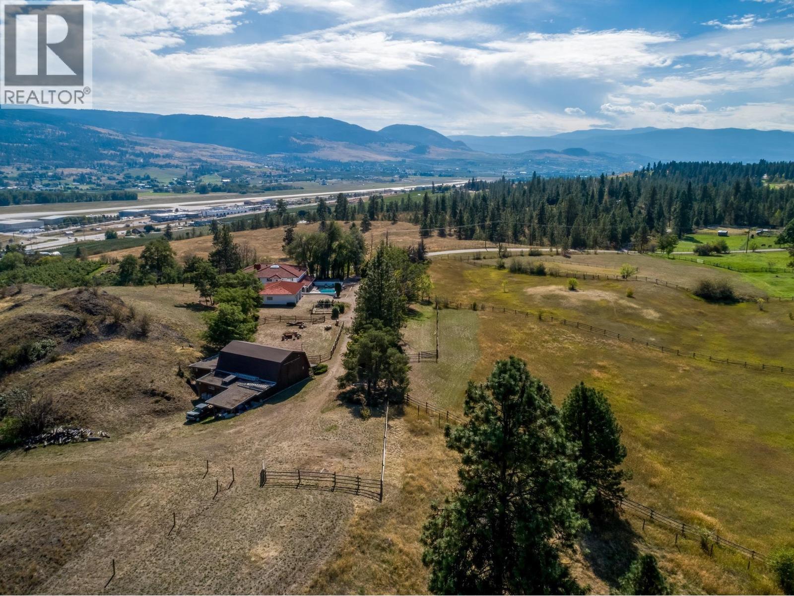 2760 Dry Valley Road, Kelowna, BC - Outdoor With View