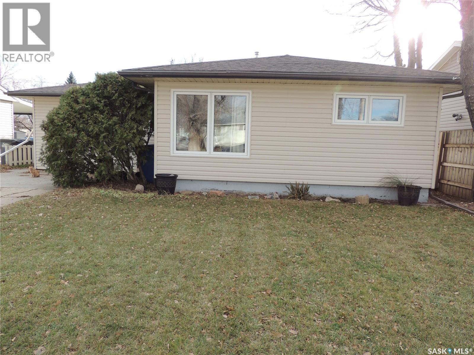 918 Albert Street, Estevan, SK - Outdoor With Exterior
