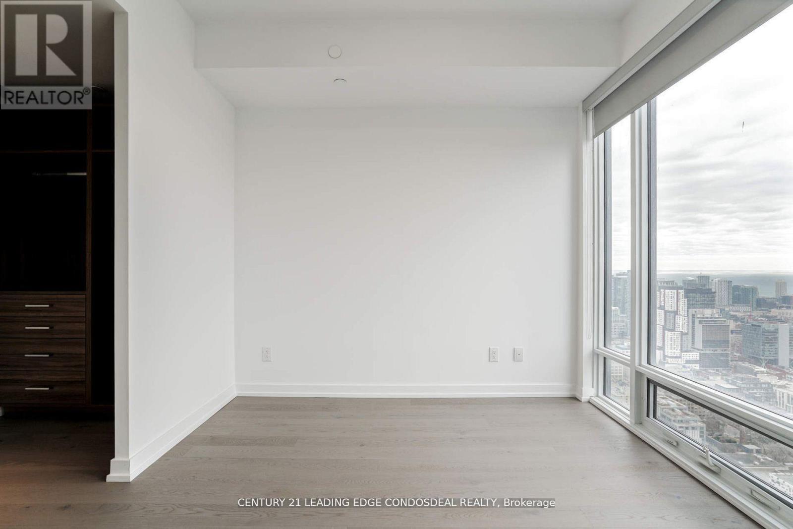 4111 - 488 University Avenue, Toronto, ON - Indoor Photo Showing Other Room