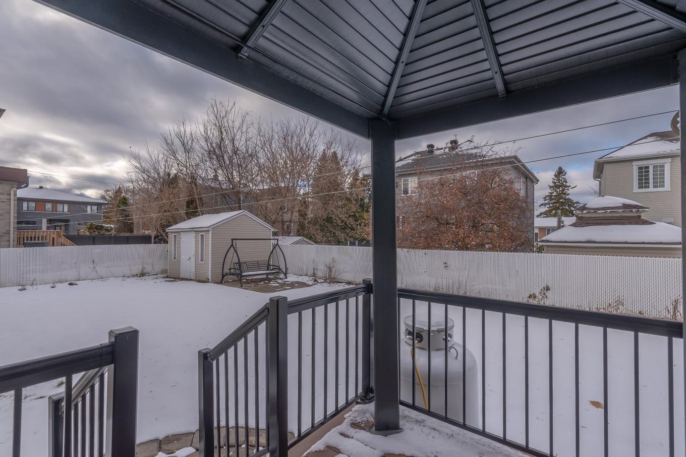 Balcony - 5585 Rue Anthony, Brossard, QC - Outdoor With Exterior