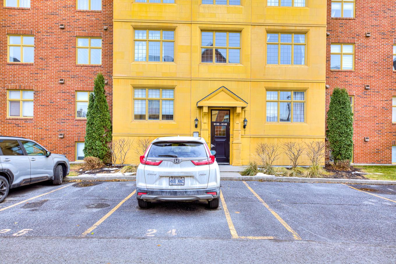 Stationnement - 7-6145 Rue De Lusa, Brossard, QC - Outdoor