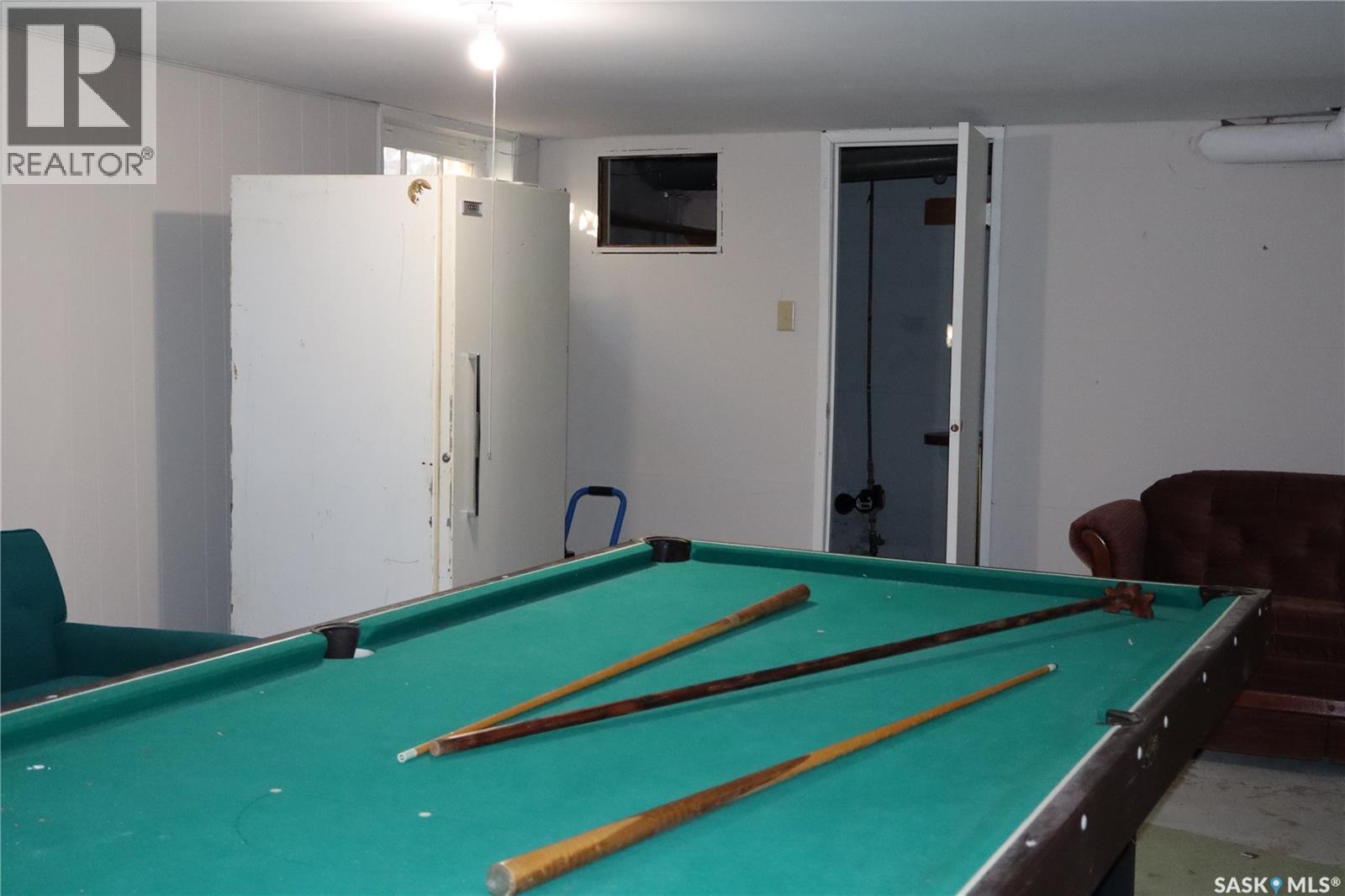 203 5Th Avenue W, Assiniboia, SK - Indoor Photo Showing Other Room