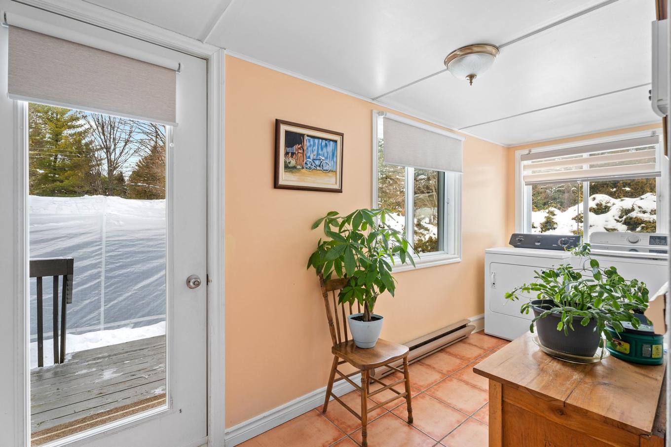 Hall - 1956 Av. A.-Boileau, Sainte-Lucie-Des-Laurentides, QC - Indoor Photo Showing Other Room