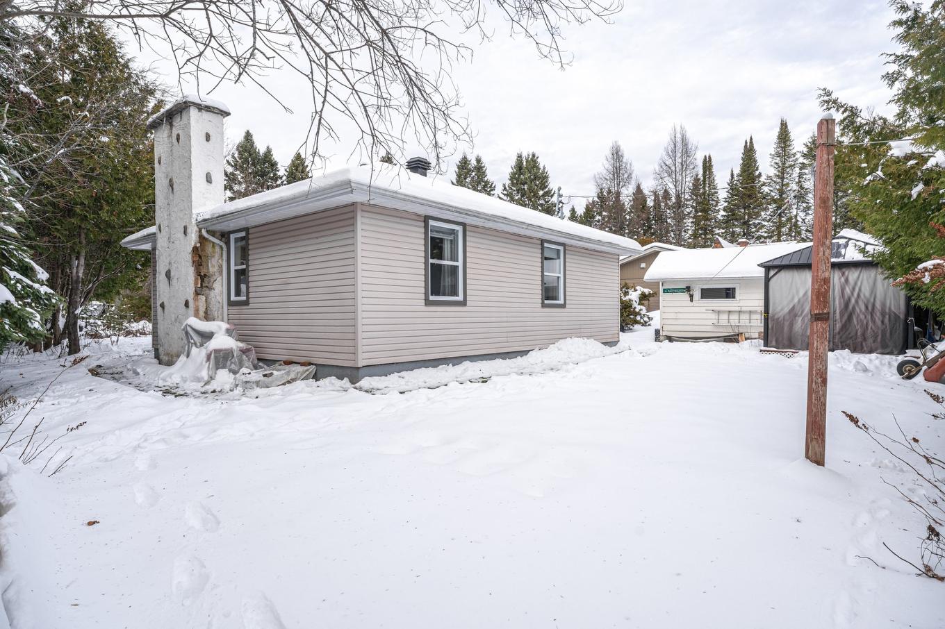 Back facade - 1956 Av. A.-Boileau, Sainte-Lucie-Des-Laurentides, QC - Outdoor