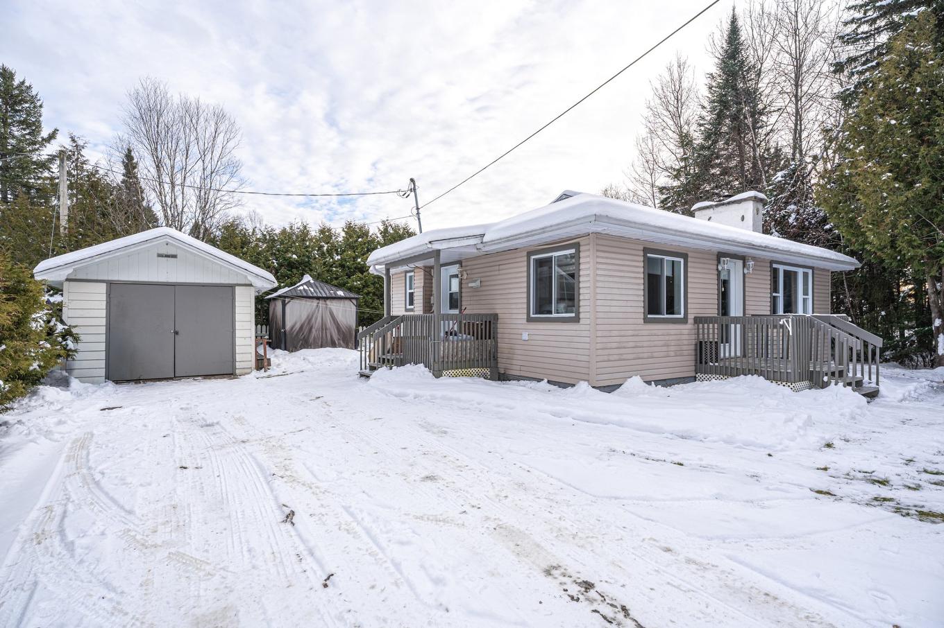 Frontage - 1956 Av. A.-Boileau, Sainte-Lucie-Des-Laurentides, QC - Outdoor