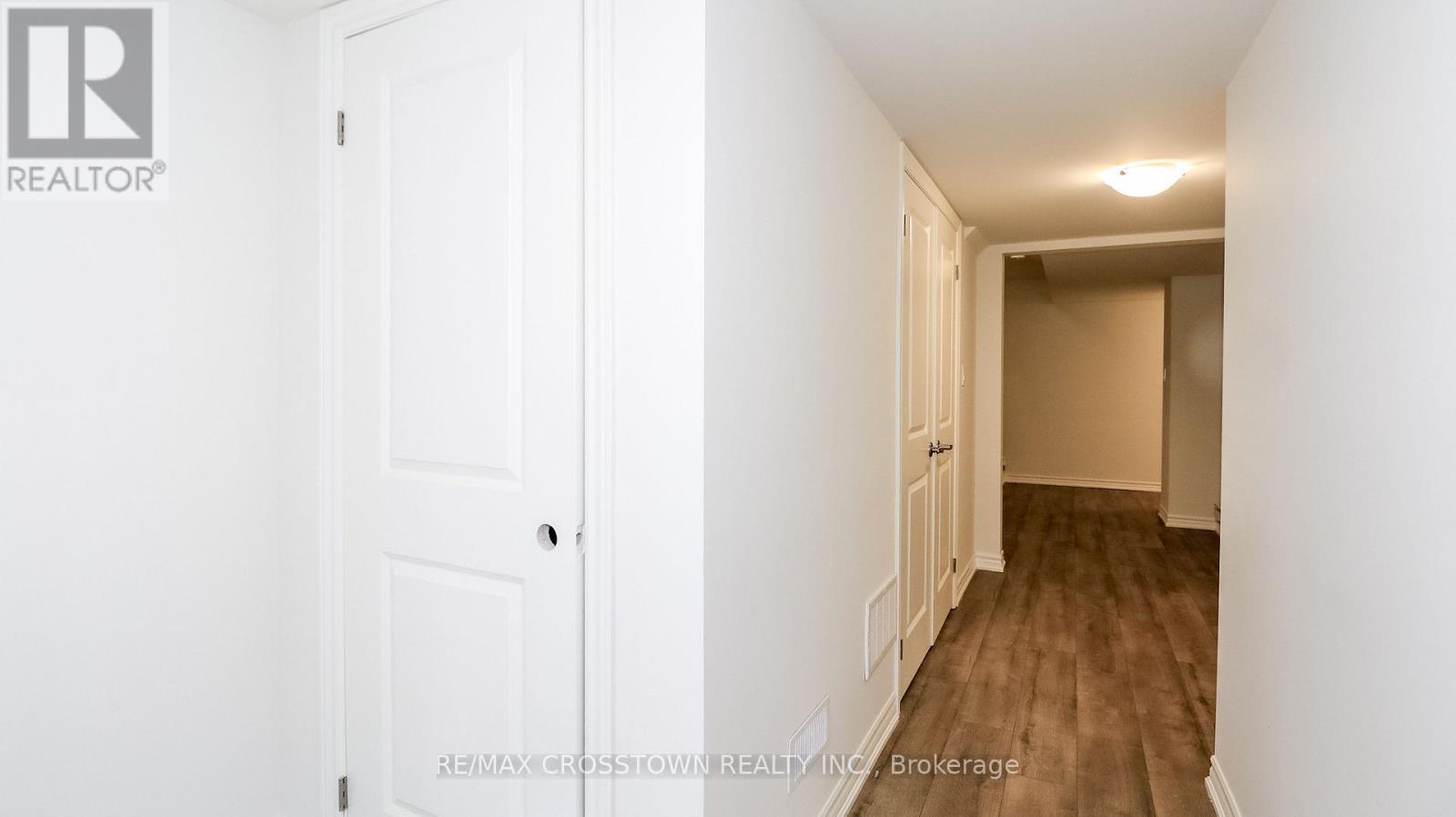 Unit 21 - 2023 Matteer Court, Innisfil, ON - Indoor Photo Showing Other Room