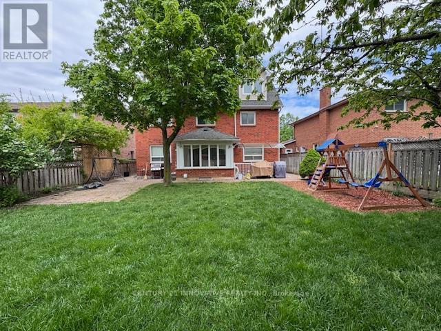 23 Linden Crescent, Brampton, ON - Outdoor