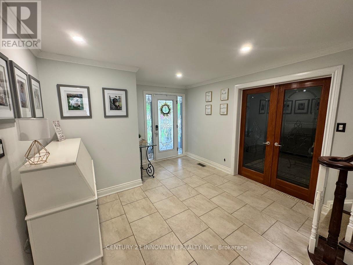 23 Linden Crescent, Brampton, ON - Indoor