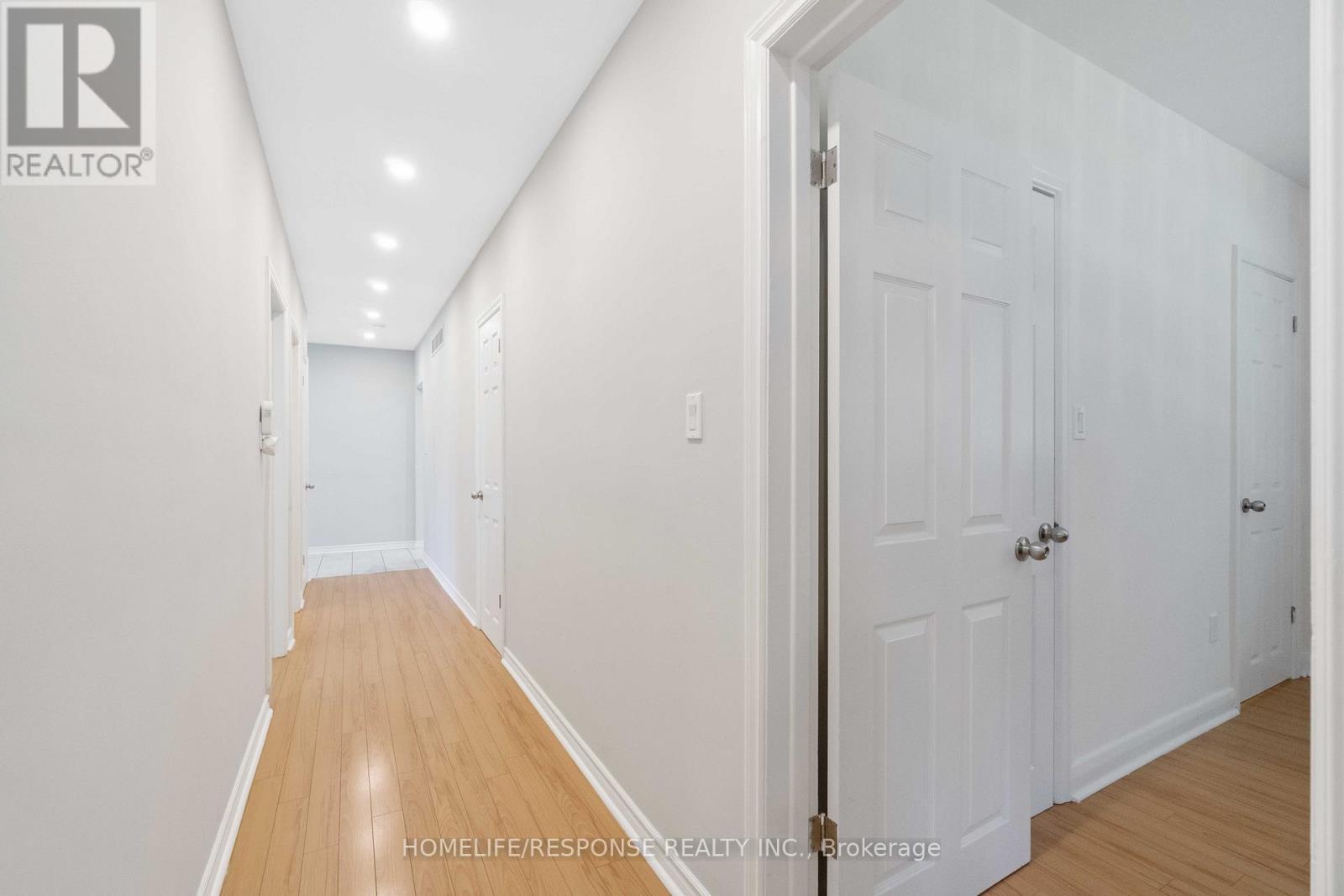 1554 Lochlin Trail, Mississauga, ON - Indoor Photo Showing Other Room