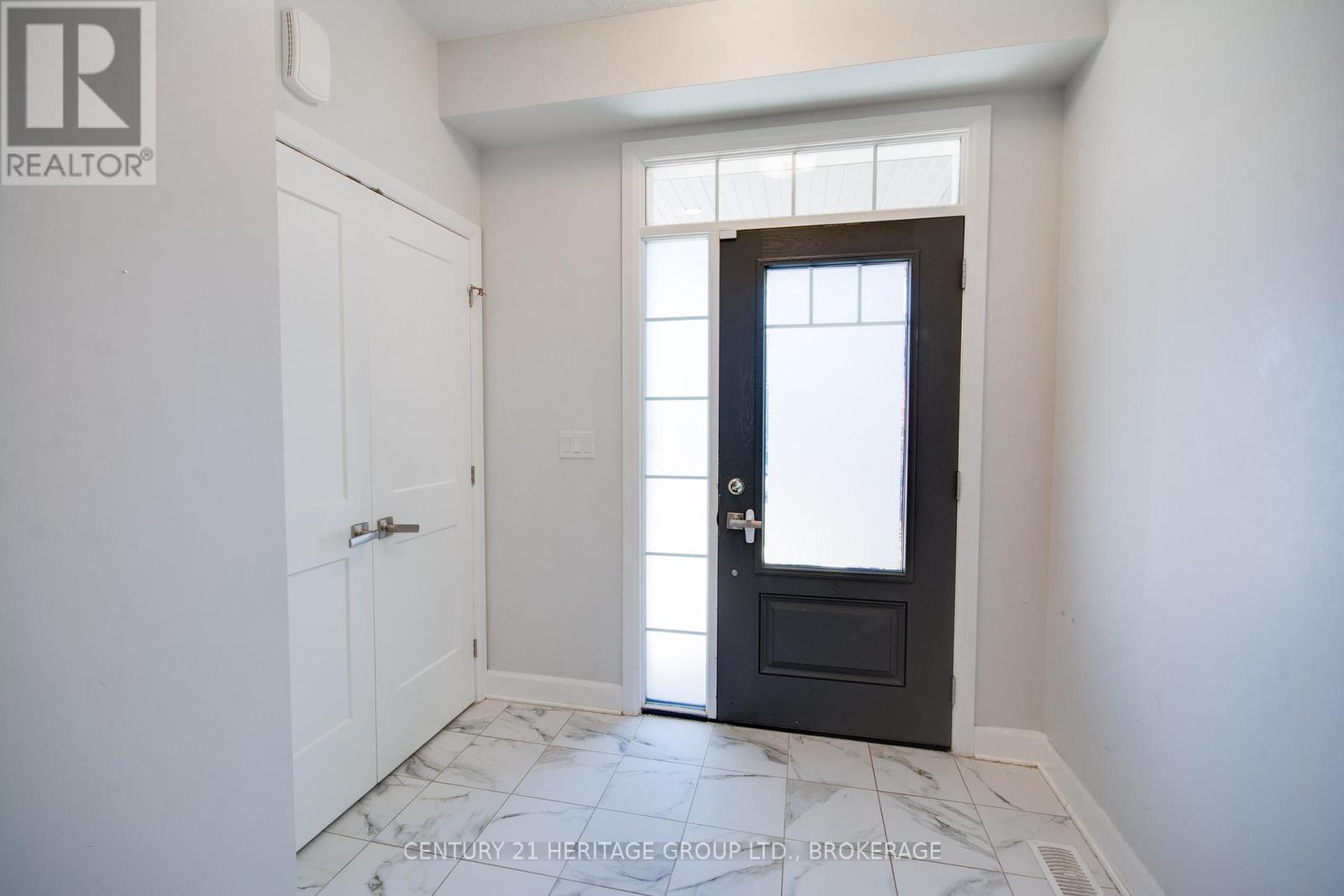 1261 Max Crescent, Kingston (City Northwest), ON - Indoor Photo Showing Other Room