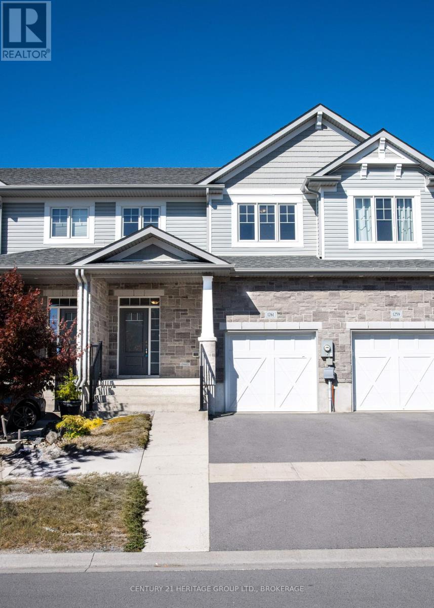 1261 Max Crescent, Kingston (City Northwest), ON - Outdoor With Facade