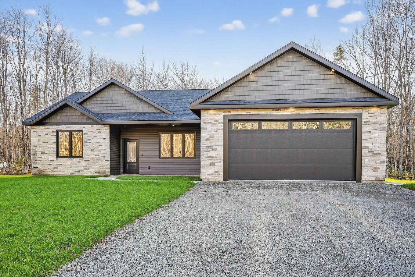 14 Emerson Drive, Howie Centre, NS