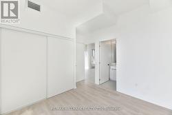 Primary Bedroom W/ 3Pc Ensuite & Walk-In Closet -