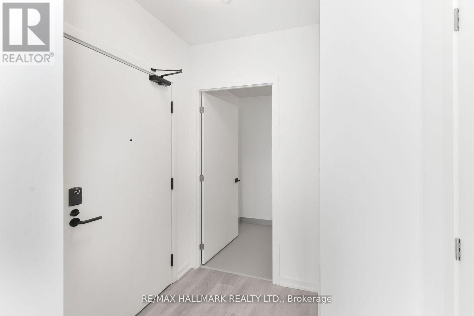 Front Foyer W Dbl Closet & Separate Laundry Closet - 503 - 1285 Dupont Street, Toronto, ON - Photo Showing Other Room