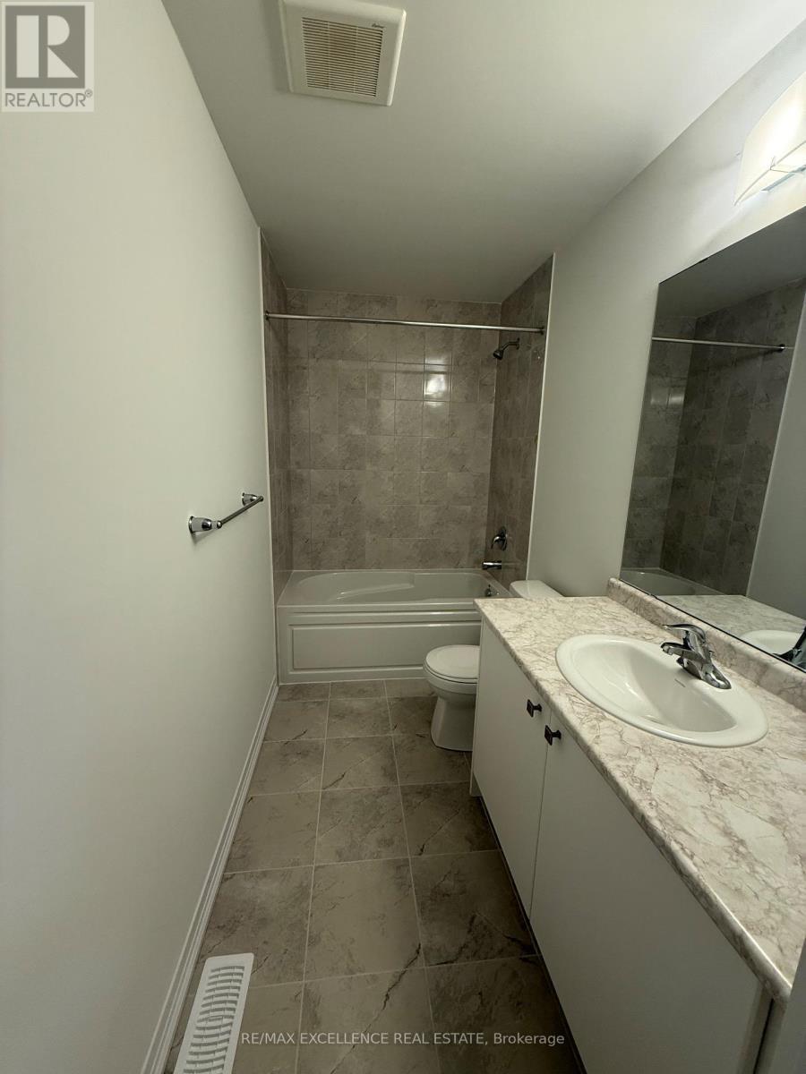 116 Velvet Way, Thorold, ON - Indoor Photo Showing Bathroom