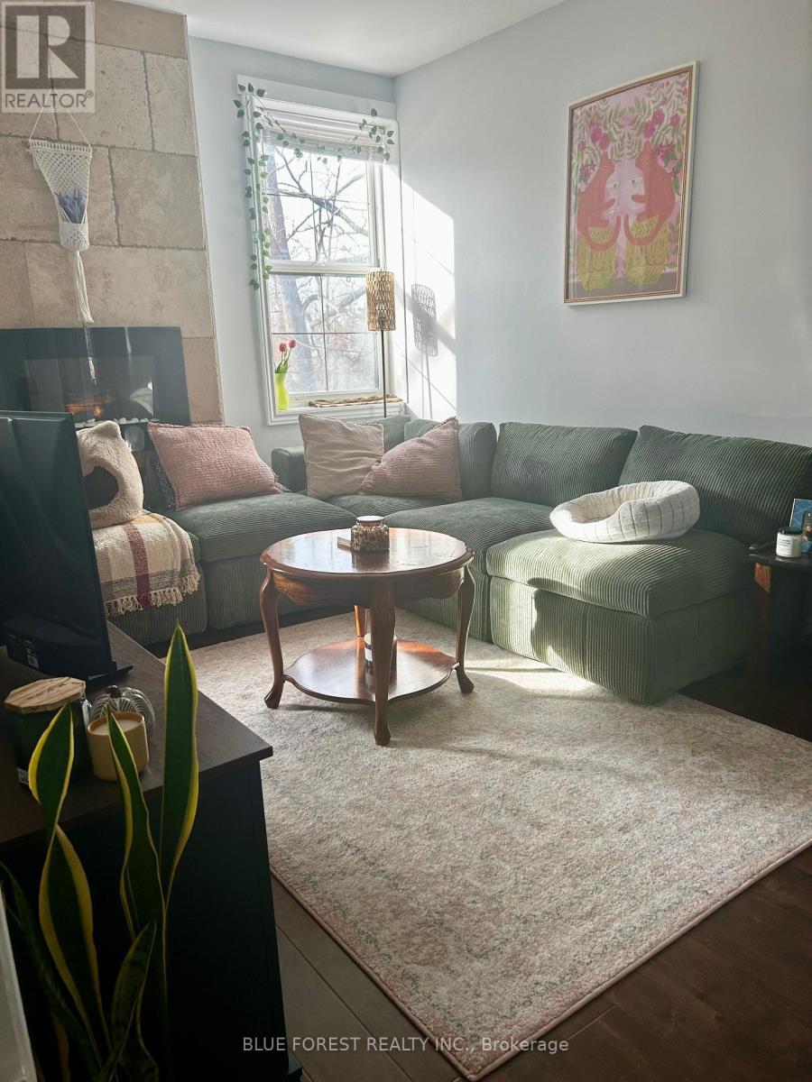 6 - 1 Waverly Place, London East (East F), ON