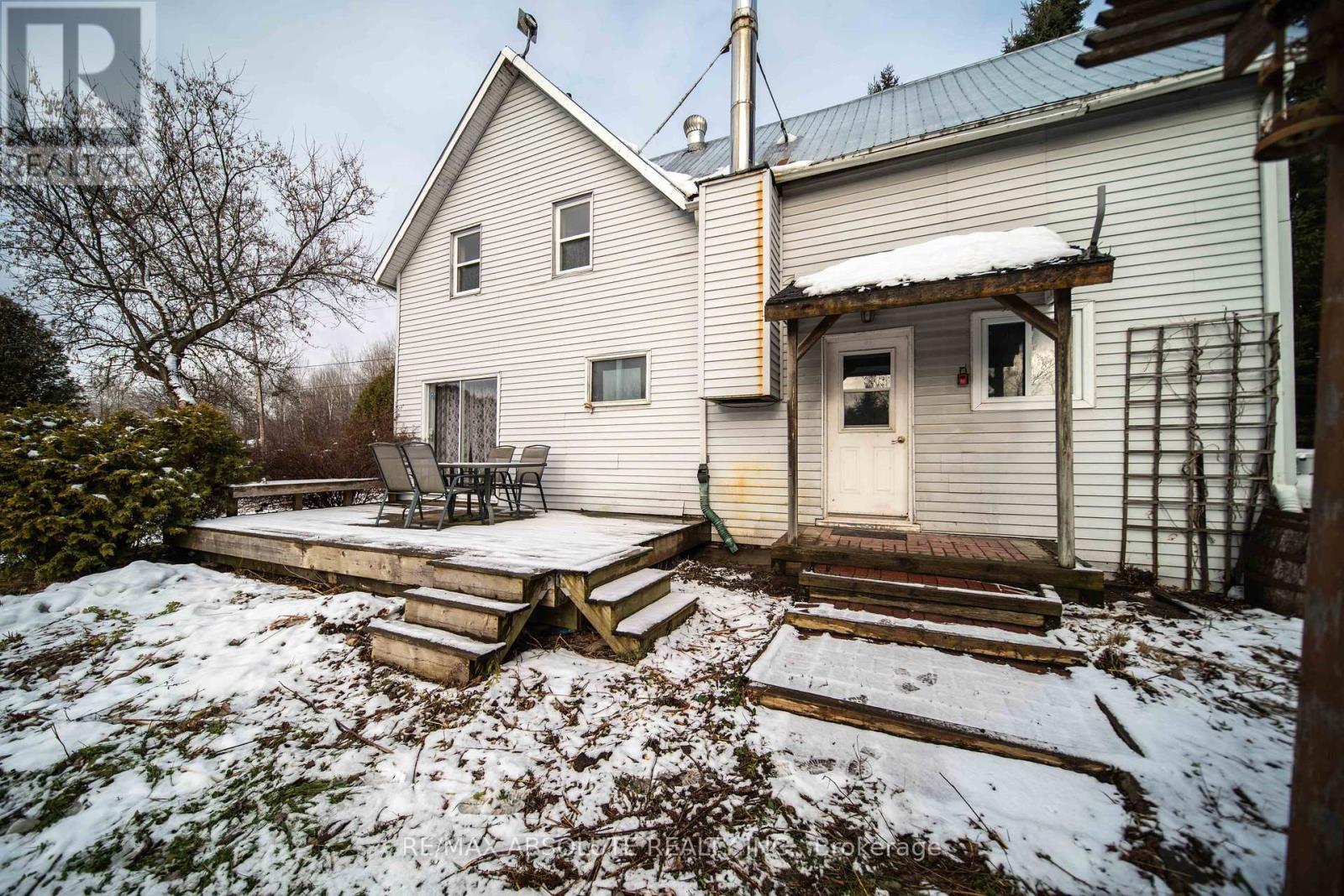 1923 Calypso Street, The Nation, ON - Outdoor With Deck Patio Veranda
