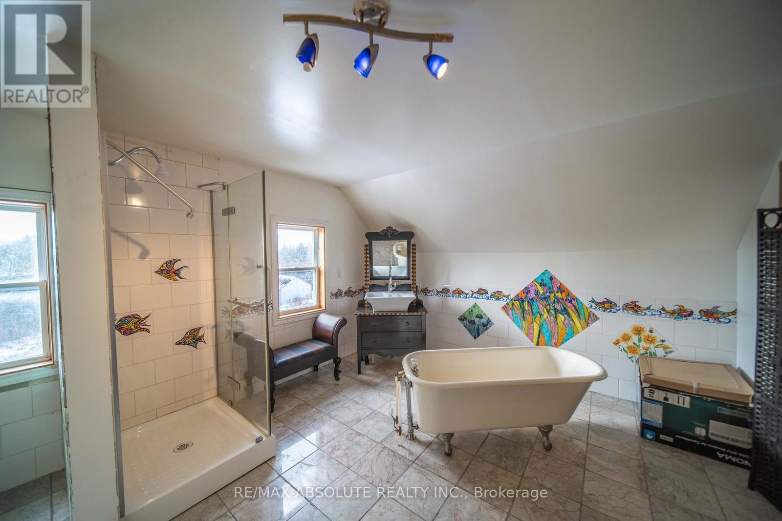 1923 Calypso Street, The Nation, ON - Indoor Photo Showing Bathroom