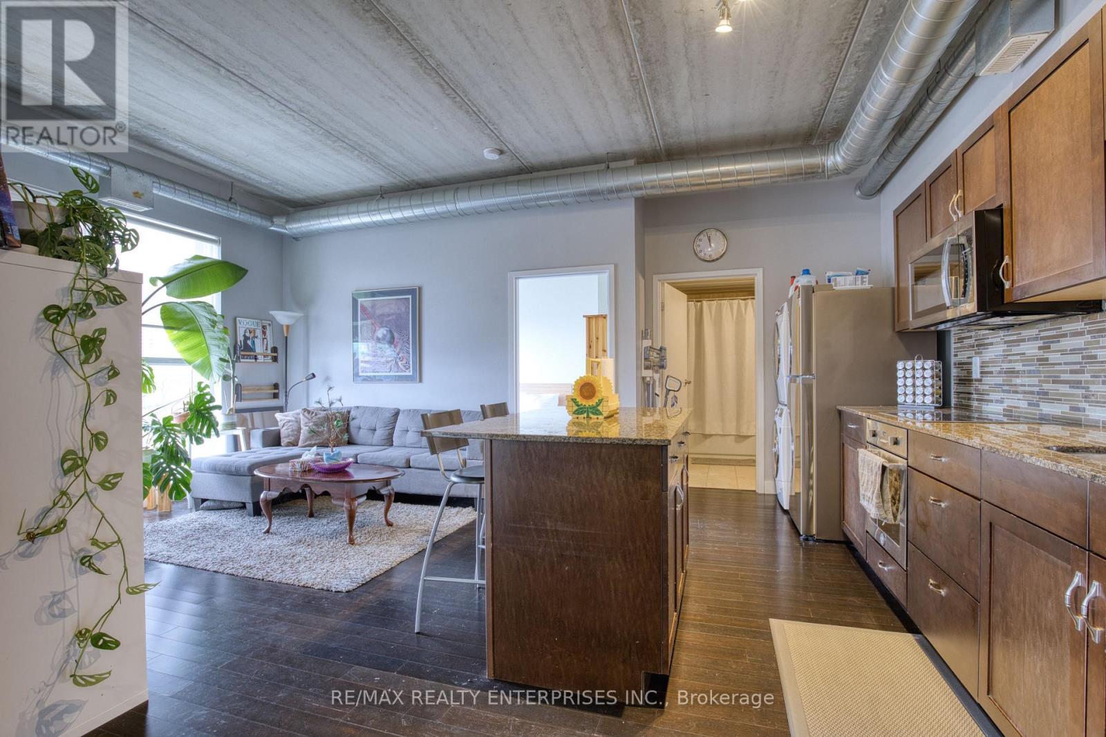 403 - 36 Regina Street N, Waterloo, ON - Indoor