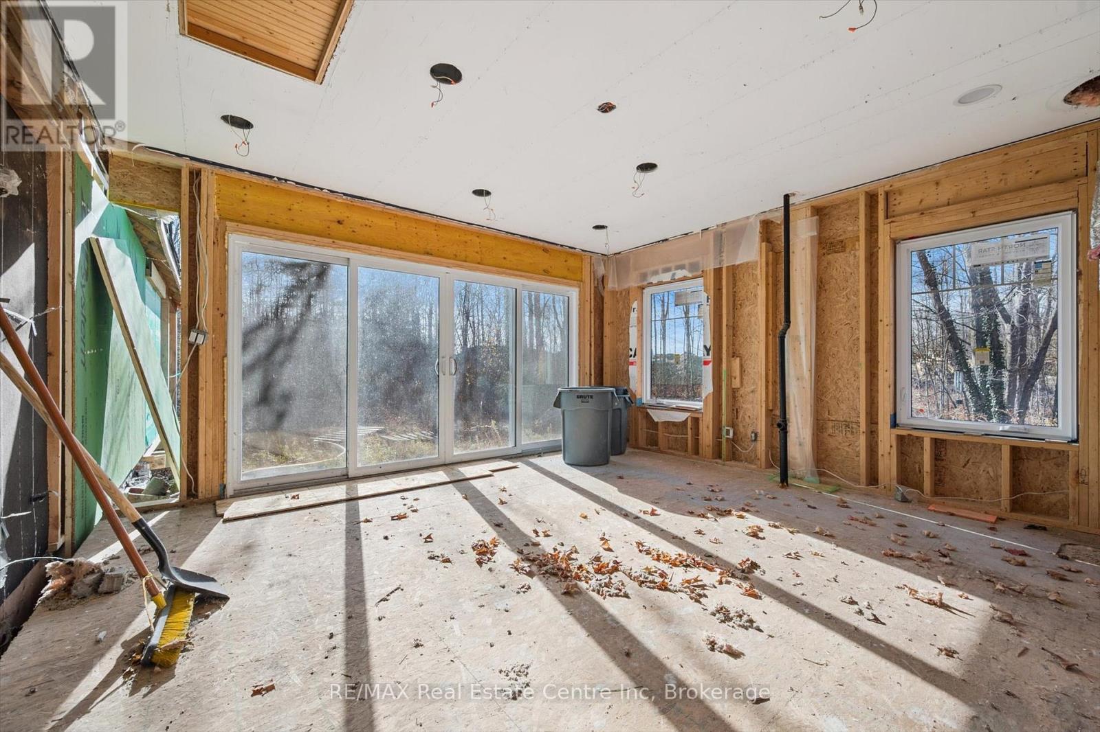 6695 Wellington Road 34 Road, Puslinch (Crieff/Aikensville/Killean), ON - Indoor Photo Showing Other Room