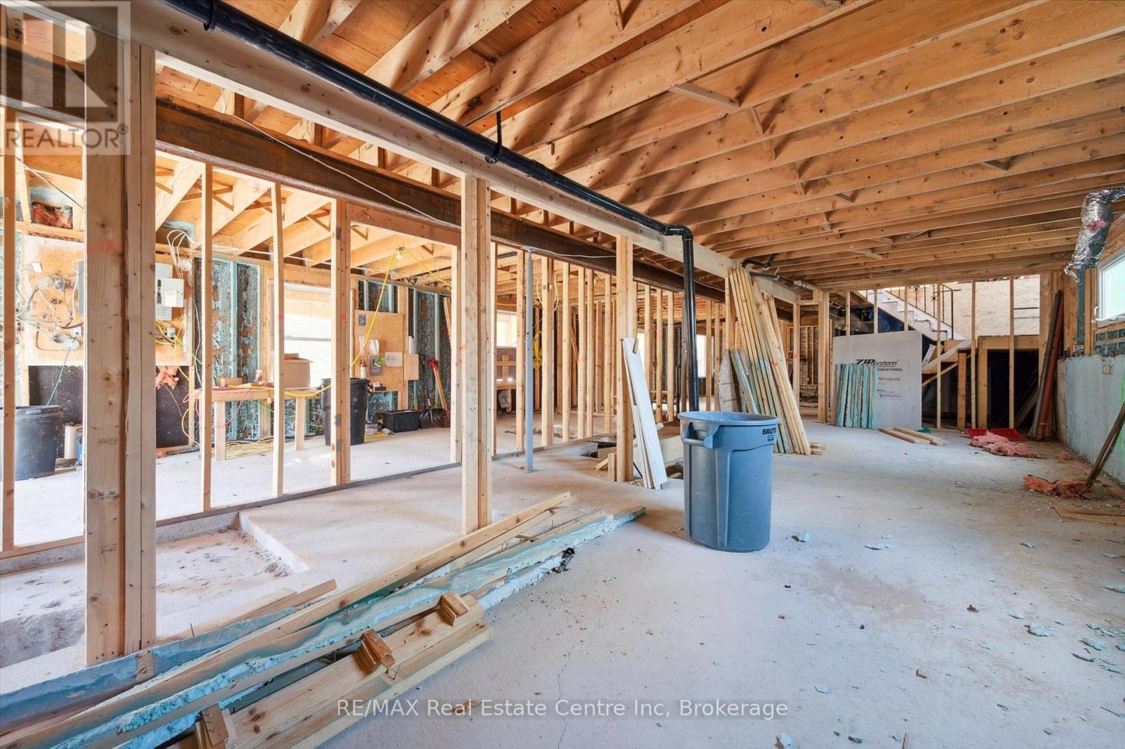 6695 Wellington Road 34 Road, Puslinch (Crieff/Aikensville/Killean), ON - Indoor Photo Showing Basement