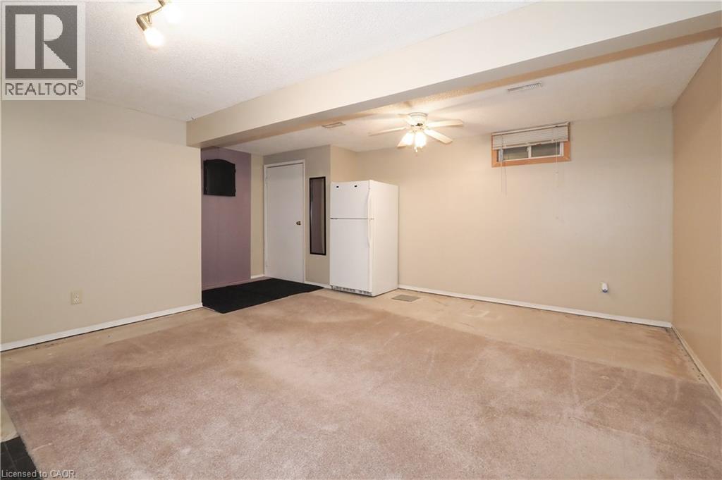 255 Northlake Drive Unit# 27, Waterloo, ON - Indoor