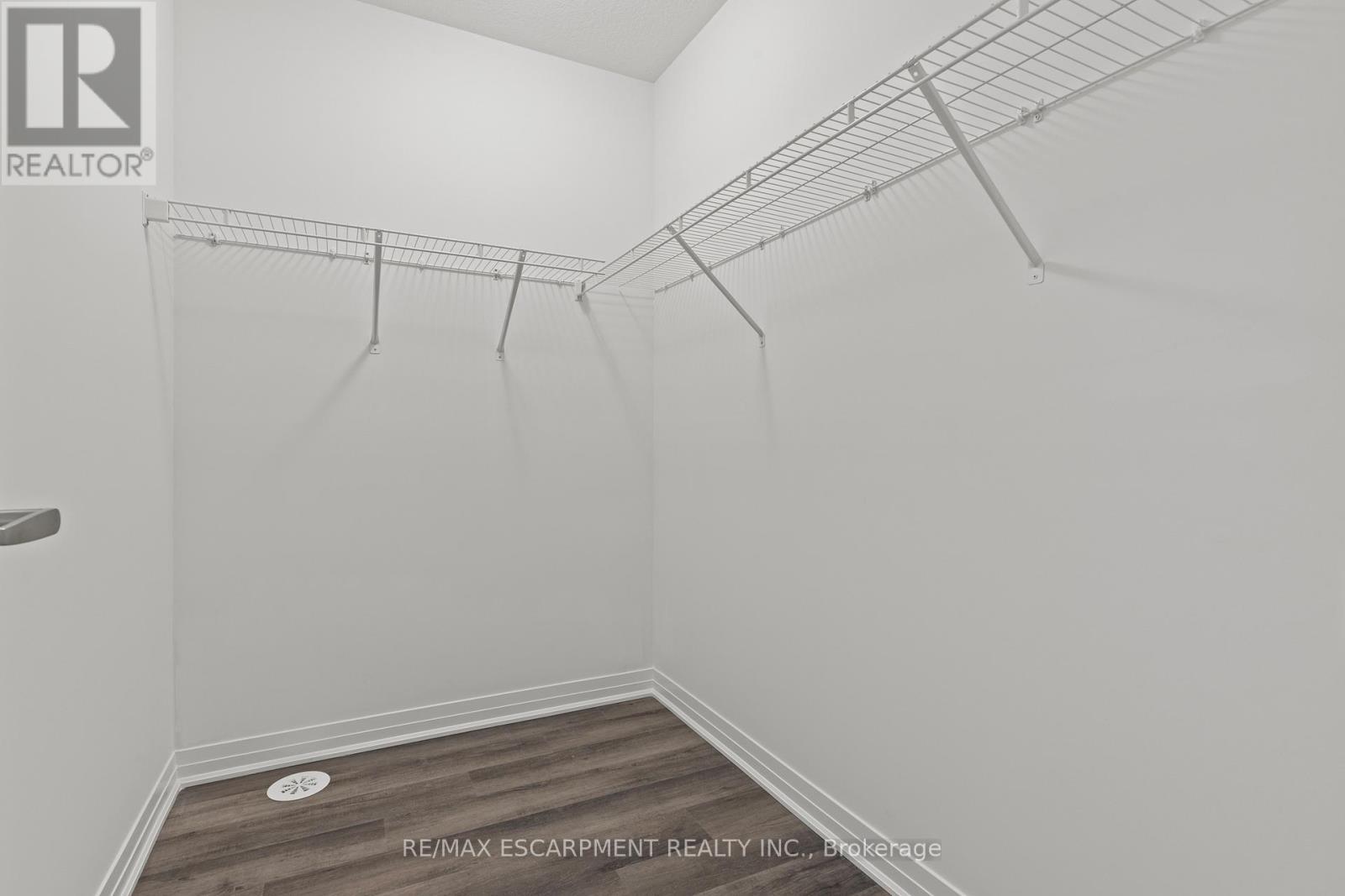 62 Pogie Drive, Welland, ON - Indoor Photo Showing Other Room