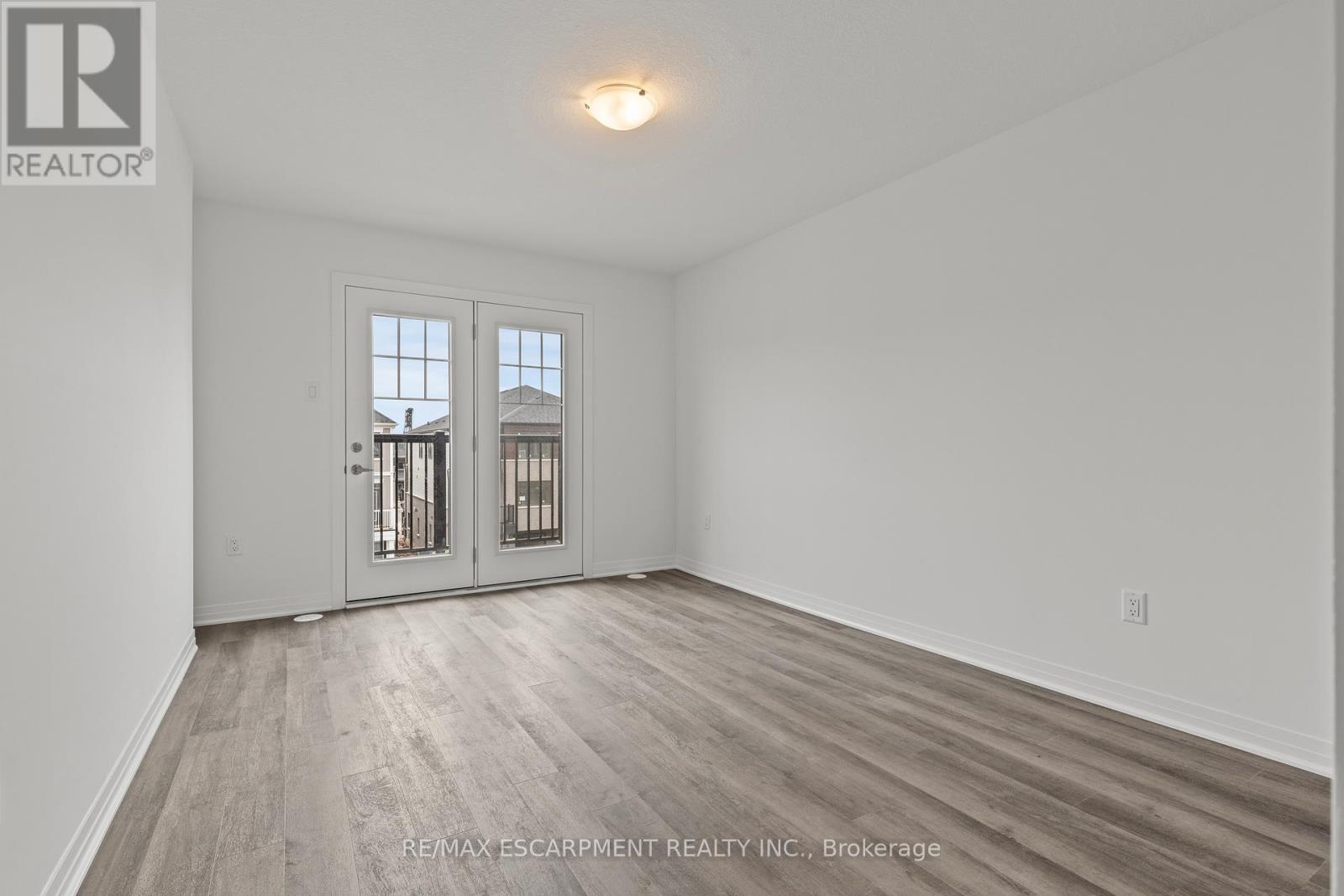 62 Pogie Drive, Welland, ON - Indoor Photo Showing Other Room