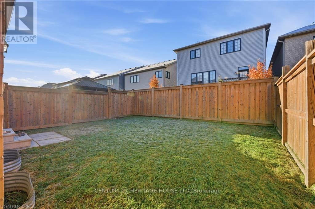 29 Arnold Marshall Boulevard, Haldimand, ON - Outdoor