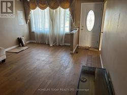 MAIN - 543 GLENDENE CRESCENT Waterloo, ON N2L 4P3