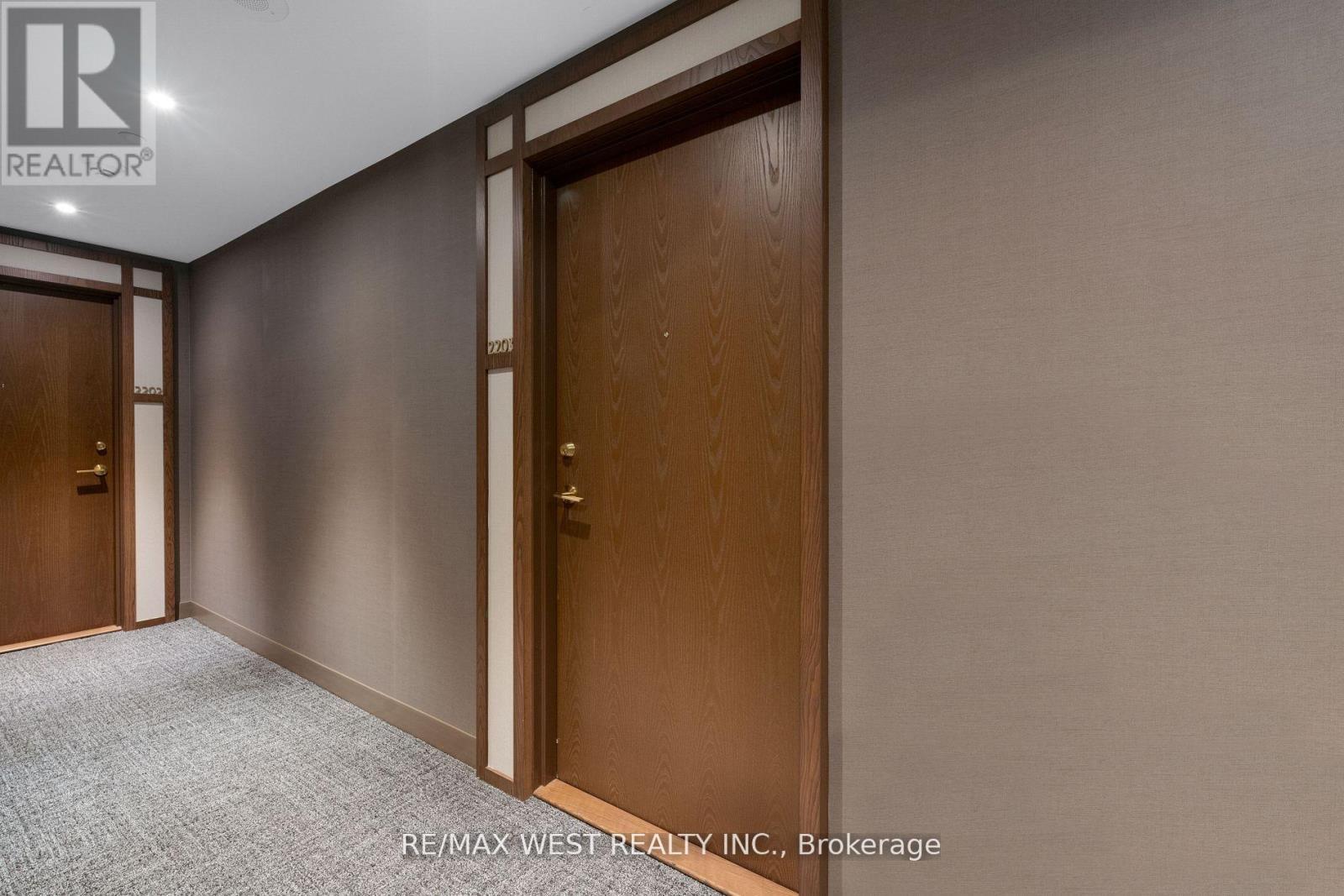 2203 - 7890 Jane Street, Vaughan, ON - Indoor Photo Showing Other Room