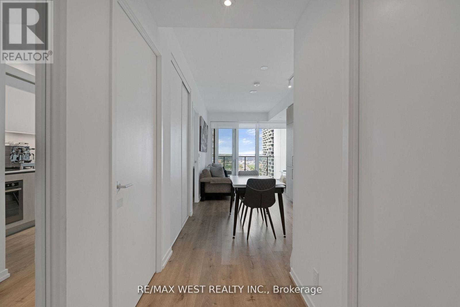 2203 - 7890 Jane Street, Vaughan, ON - Indoor Photo Showing Other Room