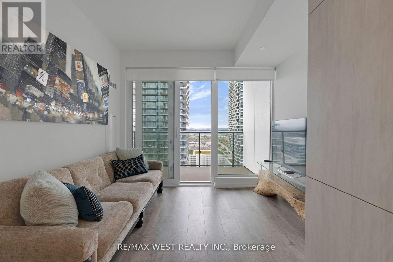 2203 - 7890 Jane Street, Vaughan, ON - Indoor Photo Showing Living Room