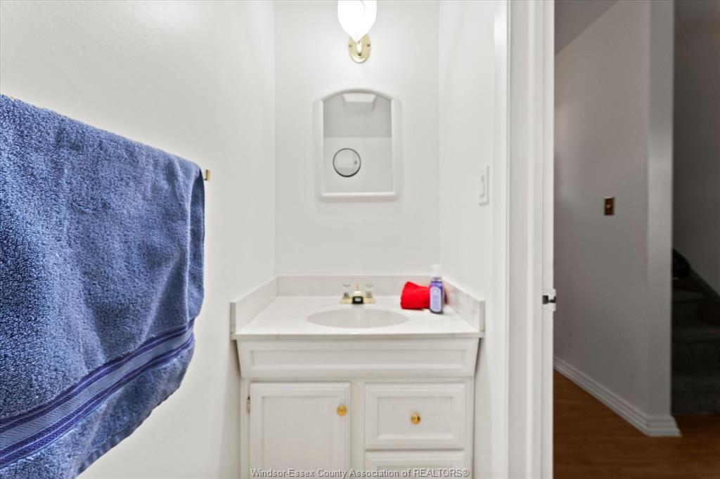 13-2820 Meadowbrook Lane, Windsor, ON