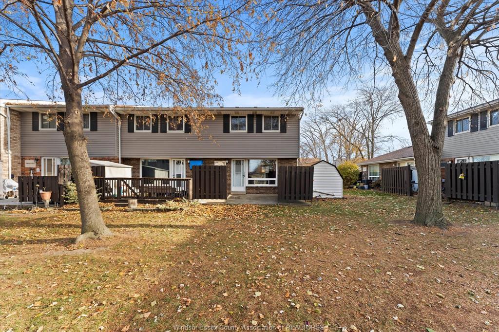 13-2820 Meadowbrook Lane, Windsor, ON