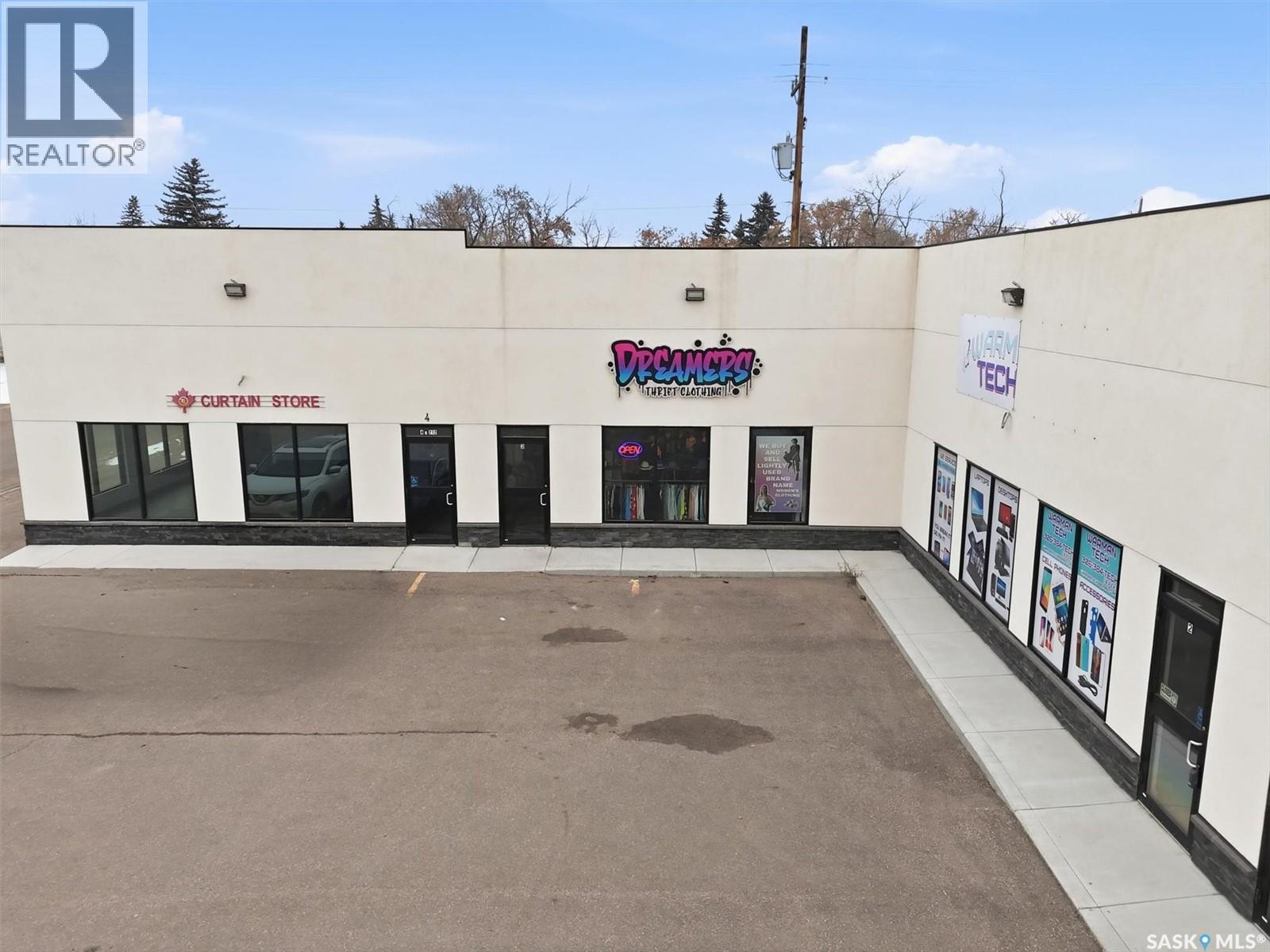 2 212 Central Street W, Warman, SK