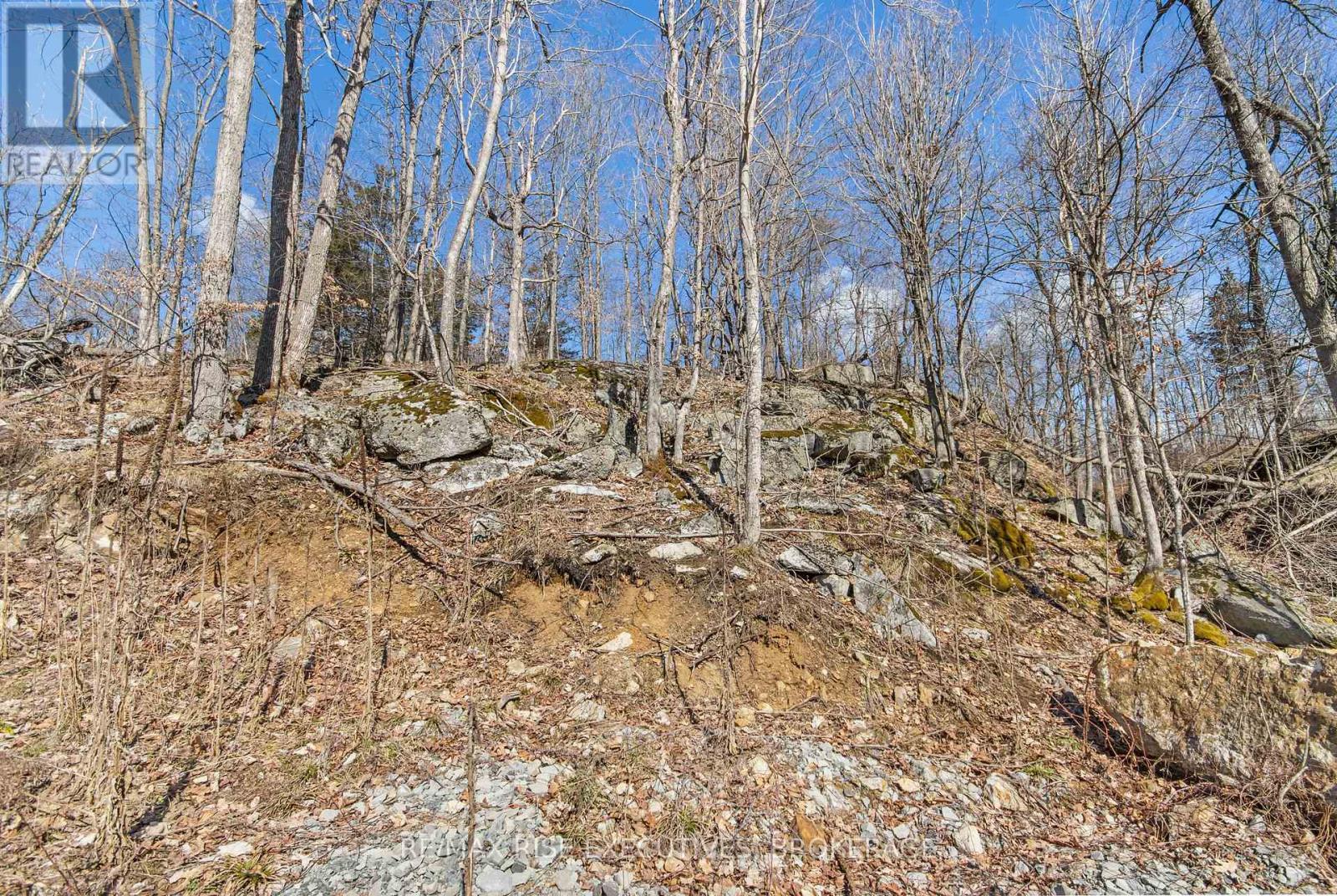 6 Cranberry Cove Lane, Frontenac (Frontenac South), ON