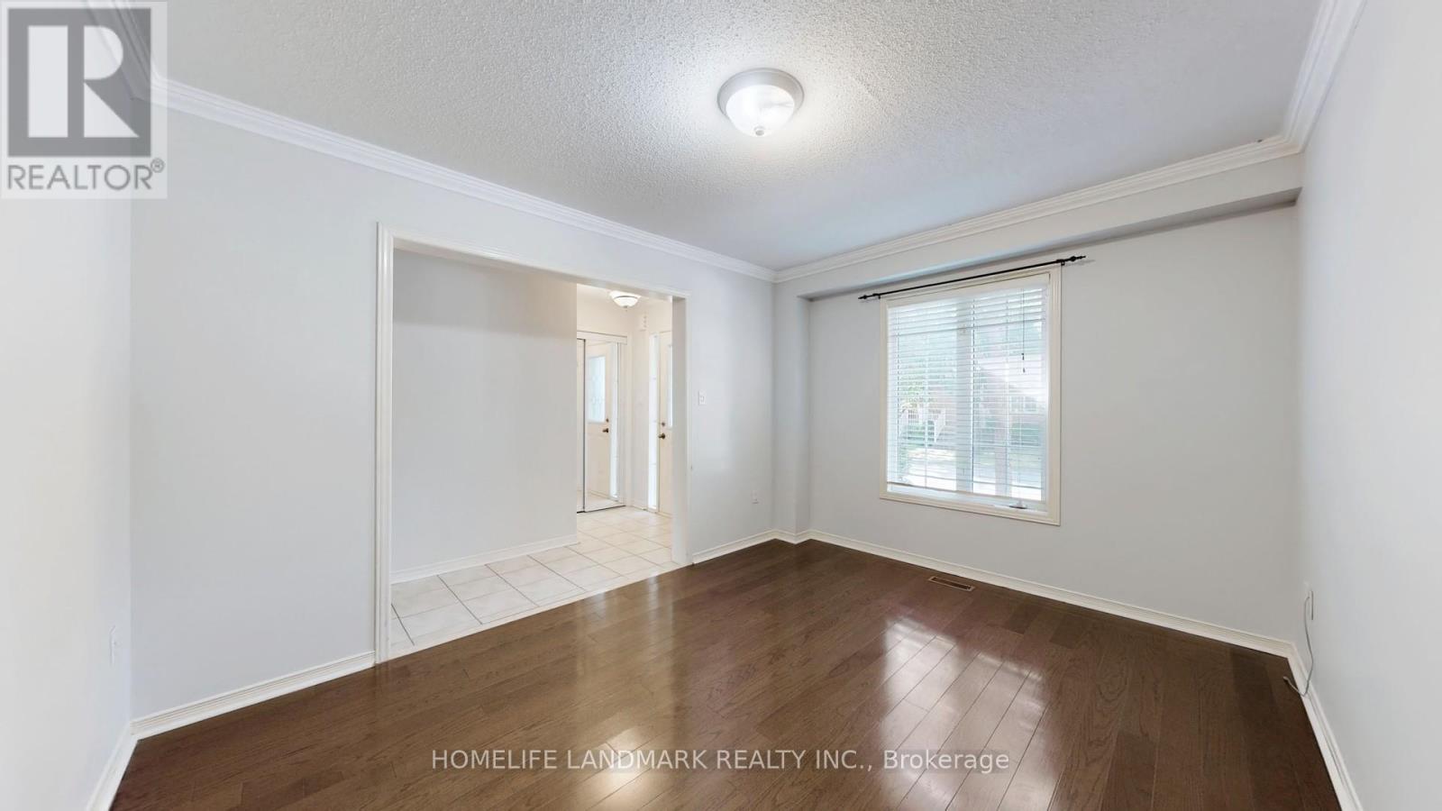 60 Cariglia Trail, Markham, ON - Indoor Photo Showing Other Room