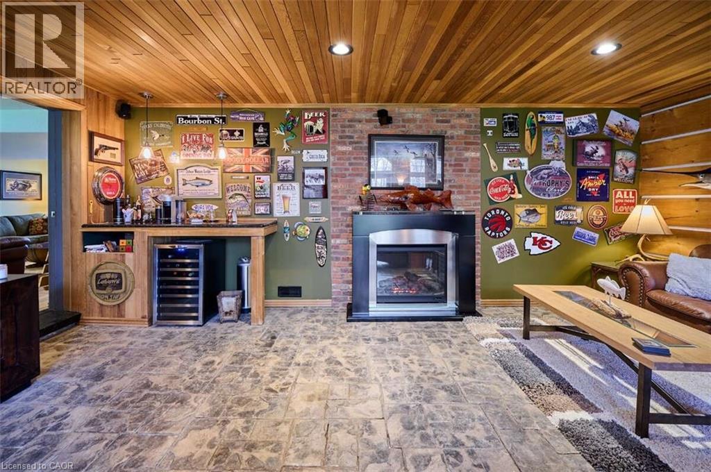 1078 Berlett'S Road, St. Agatha, ON - Indoor Photo Showing Other Room