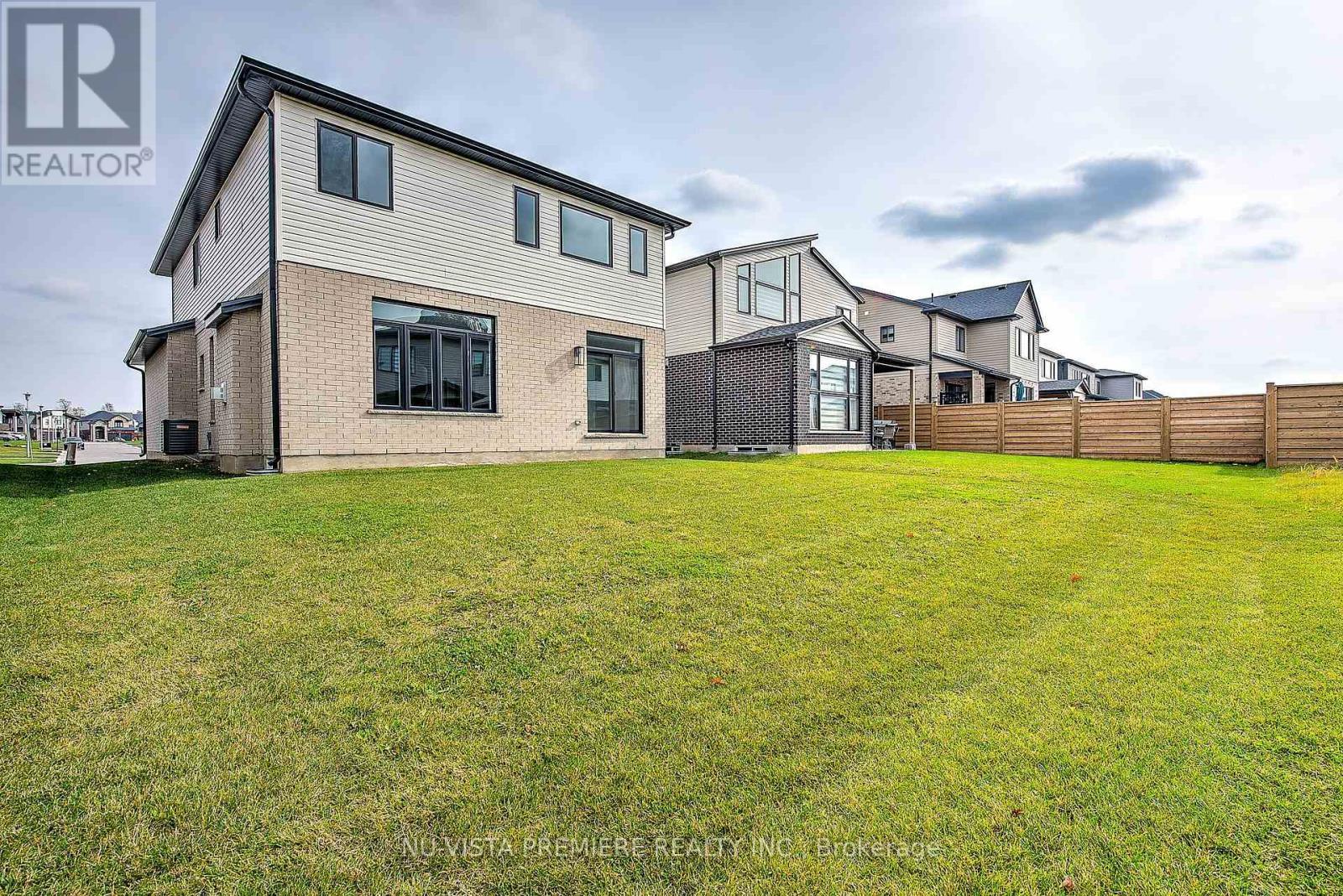 1689 Brayford Avenue, London South (South K), ON - Outdoor