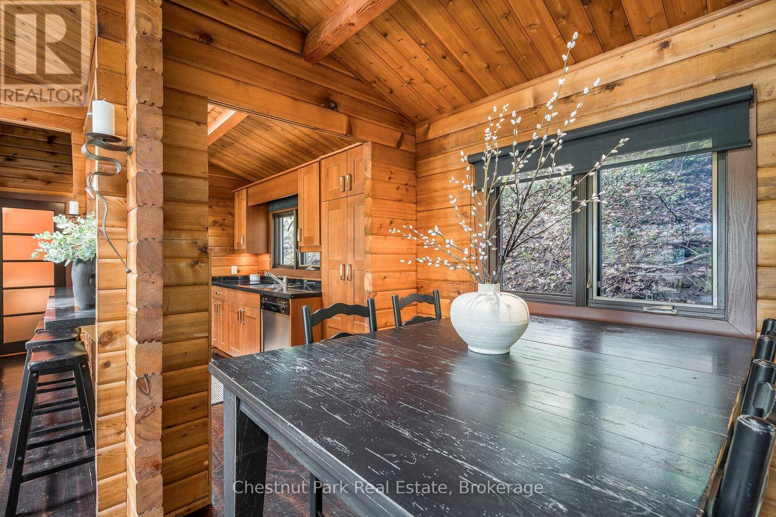 146 Chamonix Crescent, Blue Mountains, ON -