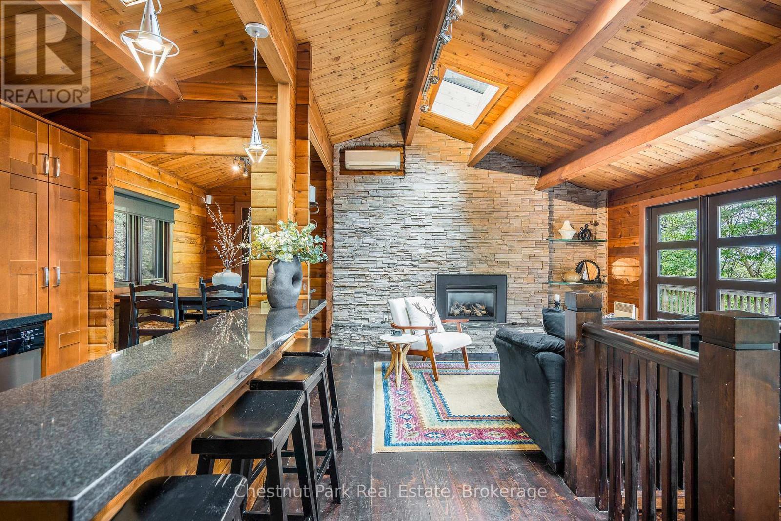 146 Chamonix Crescent, Blue Mountains, ON - Indoor With Fireplace