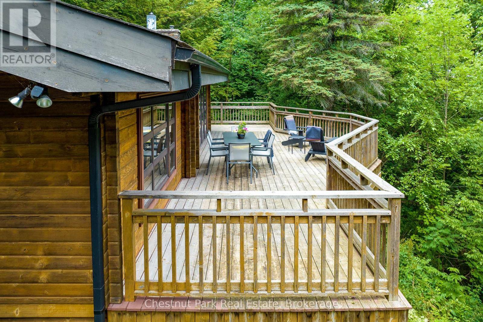 146 Chamonix Crescent, Blue Mountains, ON - Outdoor With Deck Patio Veranda With Exterior